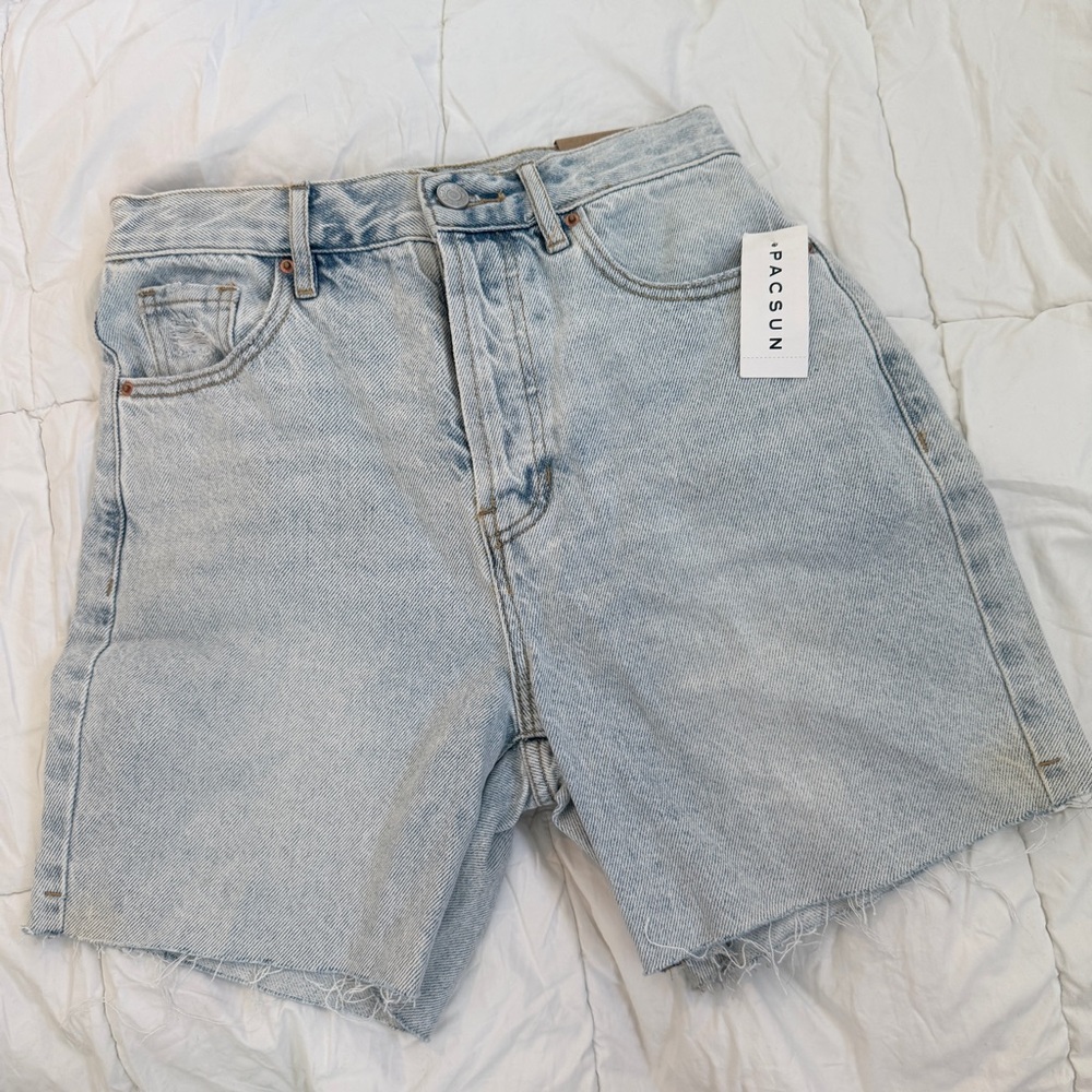 NWT PacSun Faded Blue Denim Dad Shorts Size 25